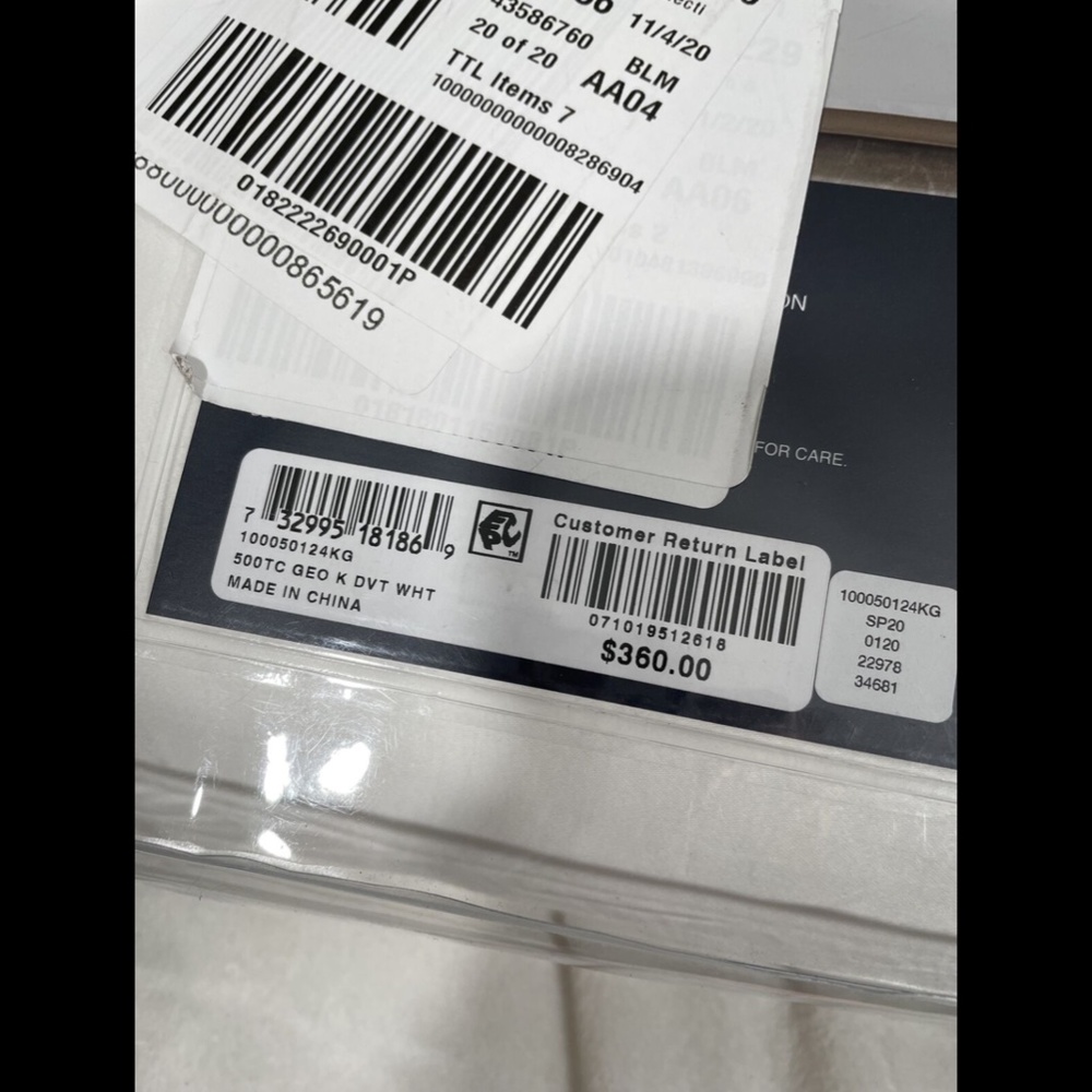 NIB [ KING ] Duvet Cover for Hudson Park Embroidered Geo - Picture 4 of 12